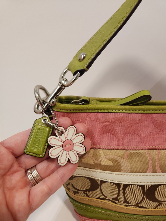 RARE Vtg Coach Mini Bleecker Pink Green Patchwork Bag F14725 + Flower Charm - Picture 2 of 16